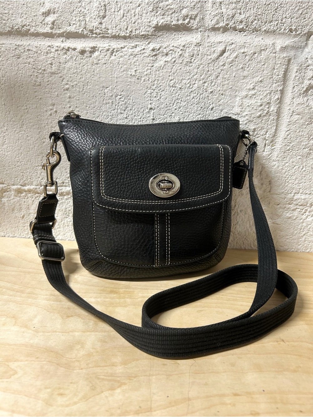 VTG Coach Hamilton Swingpack Black Pebbled Leather Crossbody Bag with Hang Tag